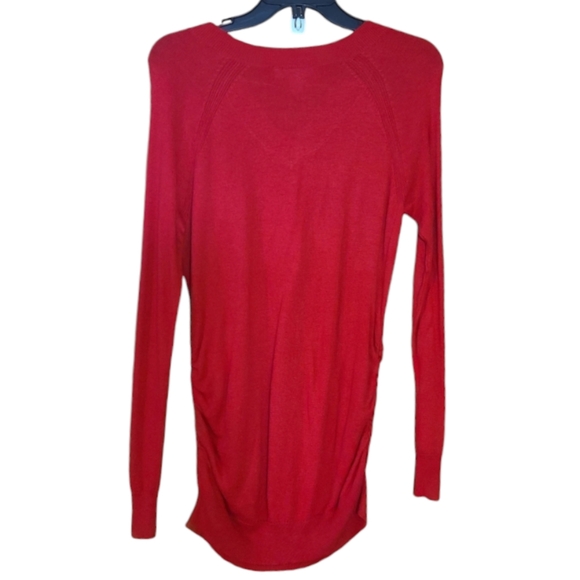 Motherhood Maternity Long Sleeve V-Neck  Sweater And T-Shirt Bundle, Size M - Picture 3 of 7